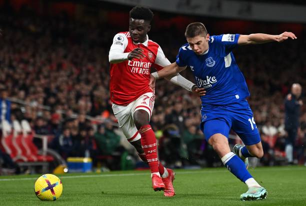 此前英超已 此前英超已