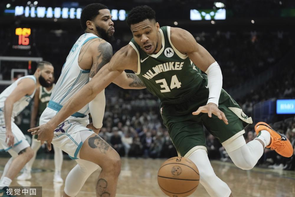 心球员的自 心球员的自