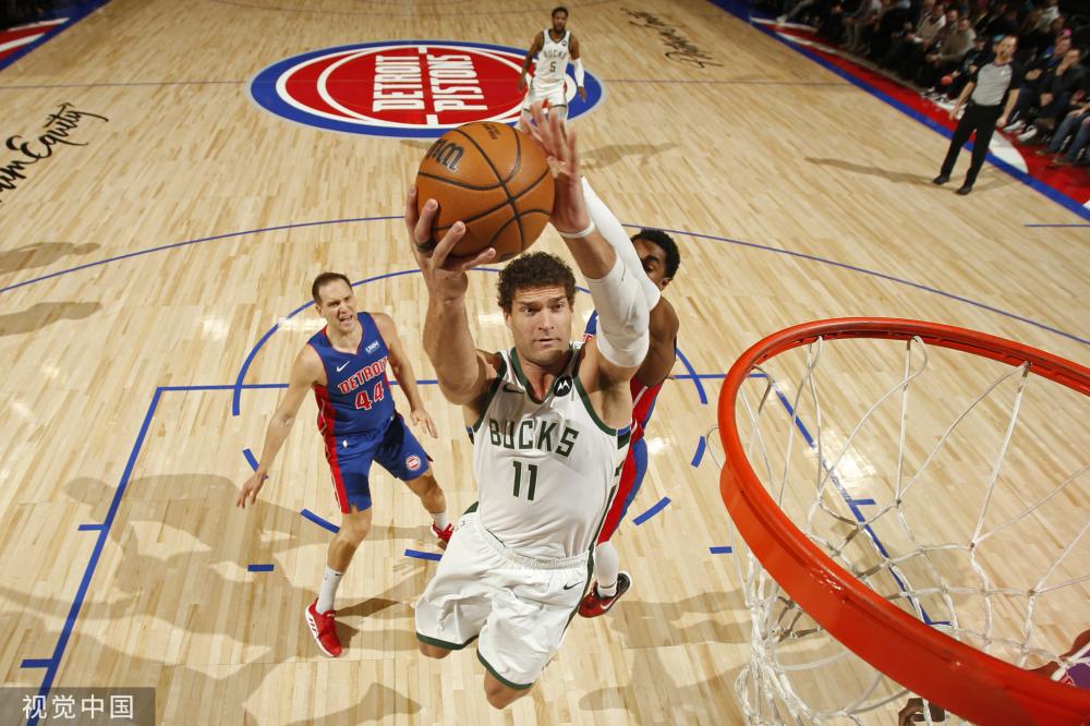 斯后卫亚卡 斯后卫亚卡